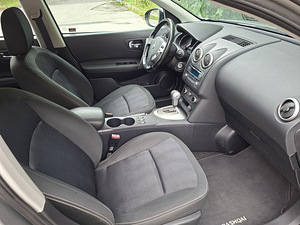 Nissan Qashqai 2.0 104kW (12 foto / 14)