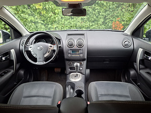 Nissan Qashqai 2.0 104kW (13 foto / 14)