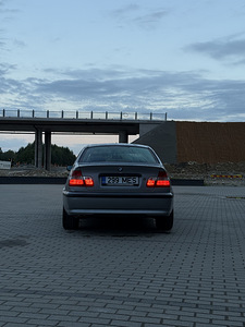 BMW 318i 2.0 105КВТ (5 фото из 15)