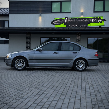 BMW 318i 2.0 105КВТ