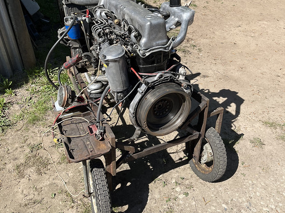 Продам двигатель OM617