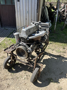 Продам двигатель OM617 (2 фото из 3)