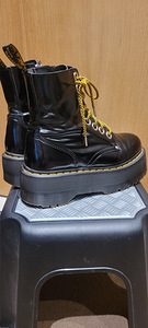 Dr. MARTENS Jadon Max suurus 39 (2 фото из 7)