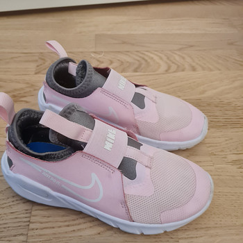 Nike tossud suurus 32