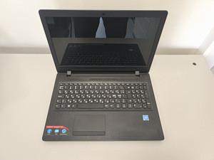 Ноутбук Lenovo (1 фото из 4)