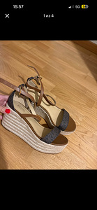 Michael Kors sandaalid (1 foto / 3)