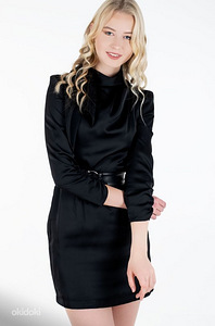 Черное платье Guess S (1 фото из 2)