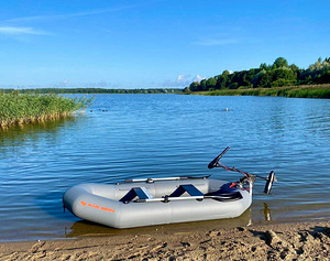 Продаю двухместную надувную лодку Kolibri K-290T (2 фото из 6)