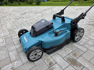 Аккумуляторная газонокосилка Makita DLM538 (4 фото из 6)