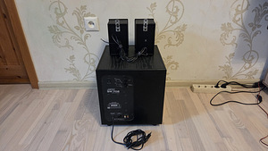 Kõlarid ja subwoofer (2 foto / 4)