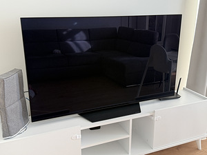 Телевизор LG OLED 55 B9 (1 фото из 3)