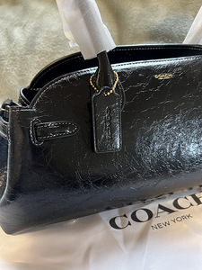 Сумка COACH Empire Carryall 34 (7 фото из 8)