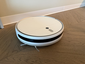 Mi Robot Vacuum - Mop 2 (1 фото из 2)