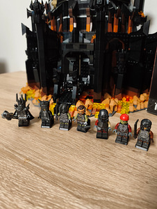 LEGO 10333 Властелин колец: Барад-дур (5 фото из 6)