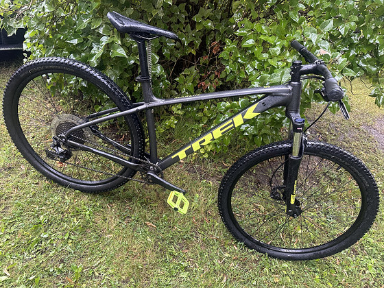 Trek Marlin 6 29” L - raam ! Heas korras !