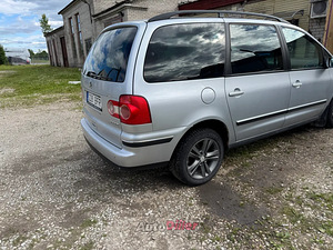 Volkswagen sharan (2 фото из 4)