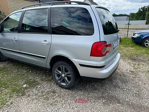 Volkswagen sharan (3 фото из 4)