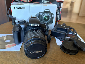Цифровая зеркальная камера Canon EOS 1100D EF-S 18-55 III Kit, в очень хорошем с... (2 фото из 9)