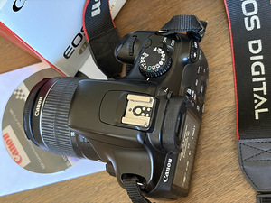 Цифровая зеркальная камера Canon EOS 1100D EF-S 18-55 III Kit, в очень хорошем с... (7 фото из 9)