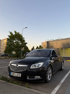 Opel Insignia 2.0 CDTI (1 фото из 8)