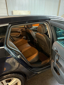 Opel Insignia 2.0 CDTI Sports tourer CDTI (8 фото из 9)