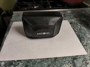 Minolta Hi-Matic AF2 пленочный фотоаппарат 35 мм + оригинальный чехол (5 фото из 5)