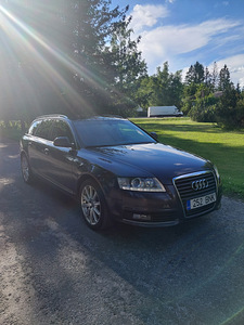 Audi A6 2.7 дизель, автомат, 2010 г. (2 фото из 12)