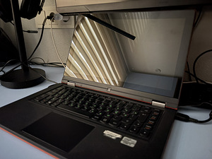 Lenovo Ideapad Yoga 13 + laadija (1 foto / 5)