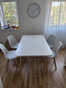 Söögilaua komplekt (2 foto / 8)