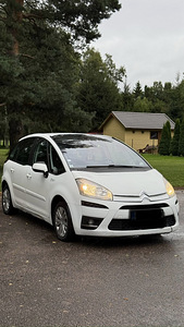 Auto rent (4 foto / 9)