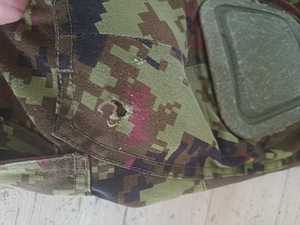Naiste taktikalised püksid (3 foto / 5)