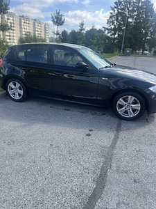 BMW 118d (2 фото из 6)