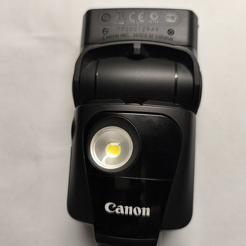 Canon Speedlite 320EX