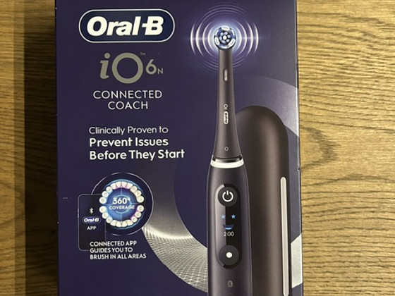 Электрическая зубная щетка Oral-B iO Series 6, Black Lava