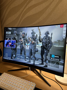 MSI Optix MAG272C (1 foto / 10)