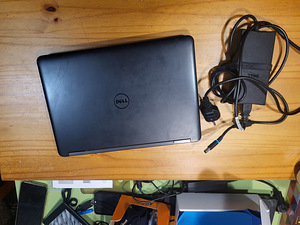 Töökotta Dell E5440 CD/DVD sülearvuti (4 foto / 4)