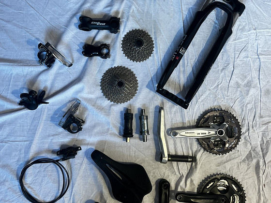 Запчасти для велосипеда / Shimano, Race Face / XT / Deore / Suntour