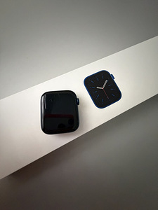 Apple watch series 6 blue, 44mm (1 foto / 3)