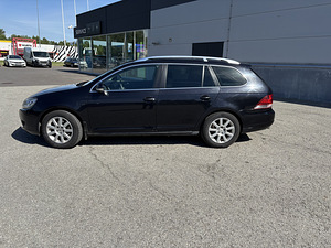 Volkswagen Golf 1.2 TSI 77 kW (2 foto / 7)