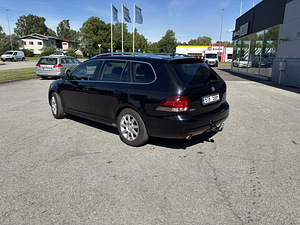 Volkswagen Golf 1.2 TSI 77 kW (3 foto / 7)
