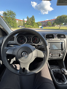 Volkswagen Golf 1.2 TSI 77 kW (7 foto / 7)