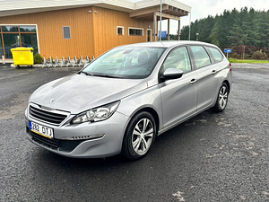 Peugeot 308 (1 фото из 6)