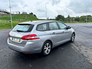 Peugeot 308 (6 фото из 6)