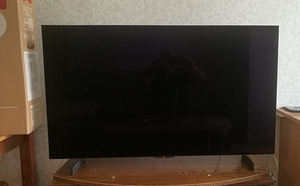LG Oled 42 (2 фото из 2)