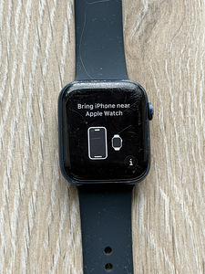 Apple Watch Series 6 44 mm (1 foto / 2)