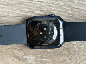 Apple Watch Series 6 44 mm (2 foto / 2)