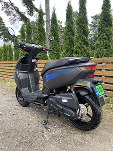 KEEWAY HURRICANE 50 (3 foto / 8)