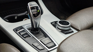 BMW X3 (10 фото из 15)