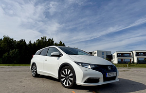 Honda Civic (8 фото из 11)