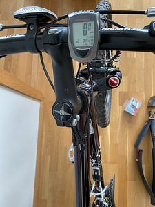 Mägijalgratas Schwinn Mesa GS 26" + tarvikud (3 foto / 4)